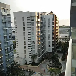  Apartment One Palm Tree Villas Philippines